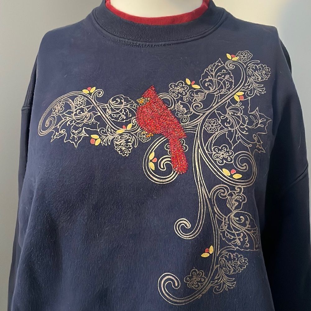 Christmas cardinal Sweatshirt Sz Medium with Mock Neck
